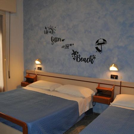 Hotel Rigobello Riccione Ngoại thất bức ảnh